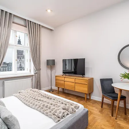 Venetian House Market Square 4* Krakow