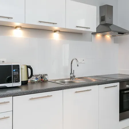 Hotel apartamentowy Venetian House Market Square 4*