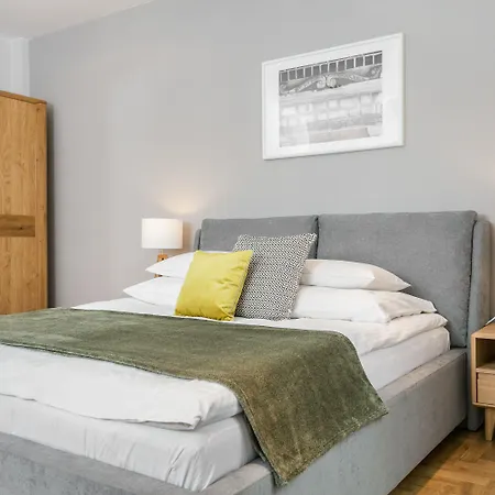 Venetian House Market Square Apartmanhotel