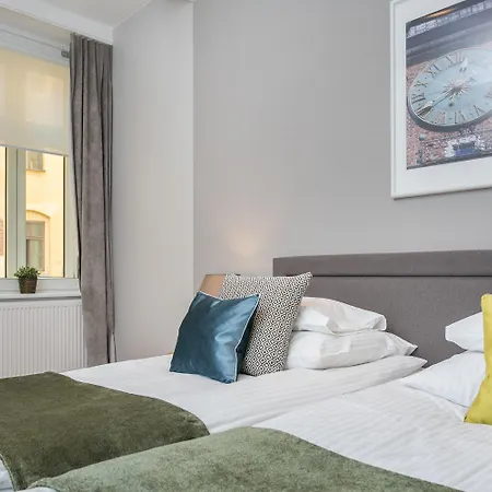 Aparthotel Venetian House Market Square 4*