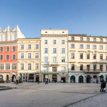 Venetian House Market Square