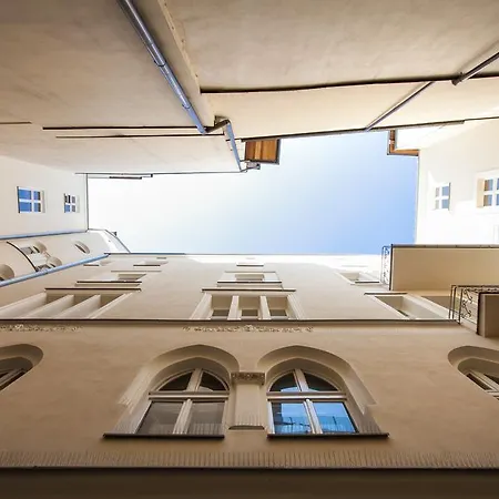 Venetian House Market Square 4* Krakau