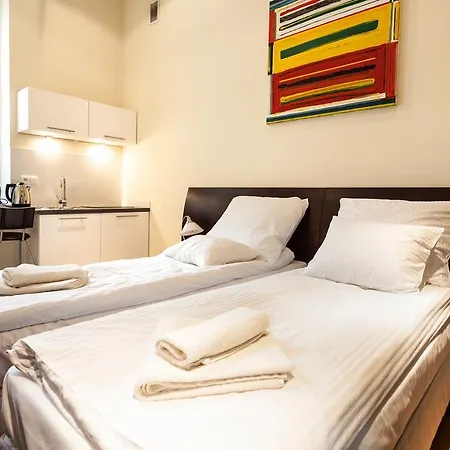Venetian House Market Square Aparthotel Krakau