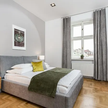Venetian House Market Square Ξενοδοχείο με διαμερίσματα 4*