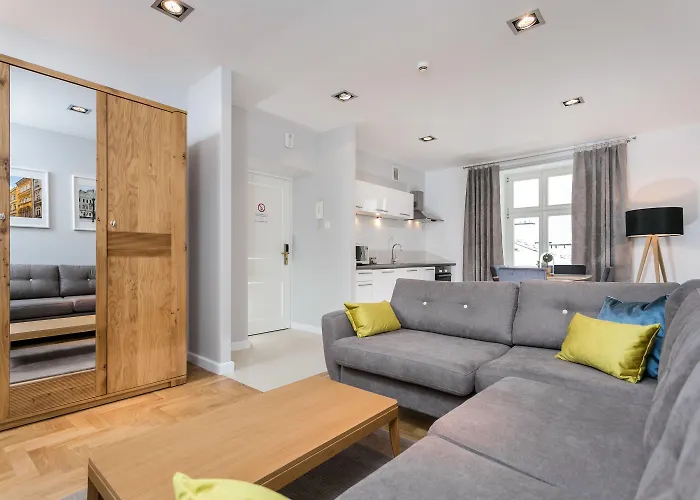 아파트호텔 Venetian House Market Square