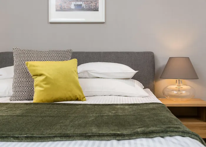 아파트호텔 Venetian House Market Square 4*