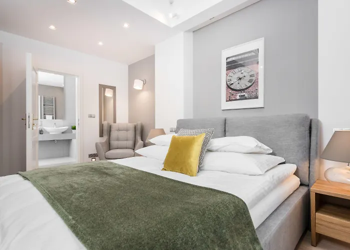 Venetian House Market Square 4* 크라쿠프