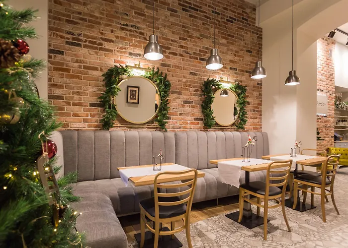 Venetian House Market Square 4* 크라쿠프